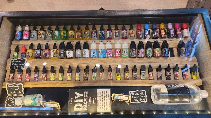 Corner e-liquides HappeSmoke Vélizy-Villacoublay